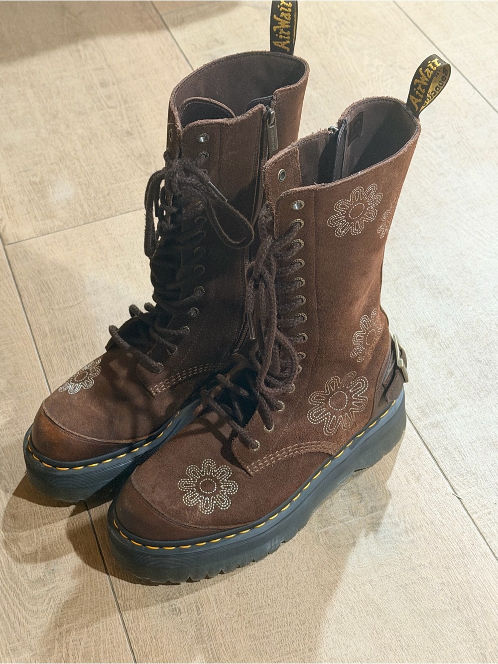 Dr Martens 1B99 Dunnet Flower Suede Platform Brown Floral US 10 EU 42 Rare - Picture 1 of 7